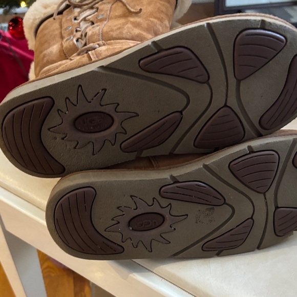 UGG Shearling Lined Boots Size 7 - Picture 5 of 11